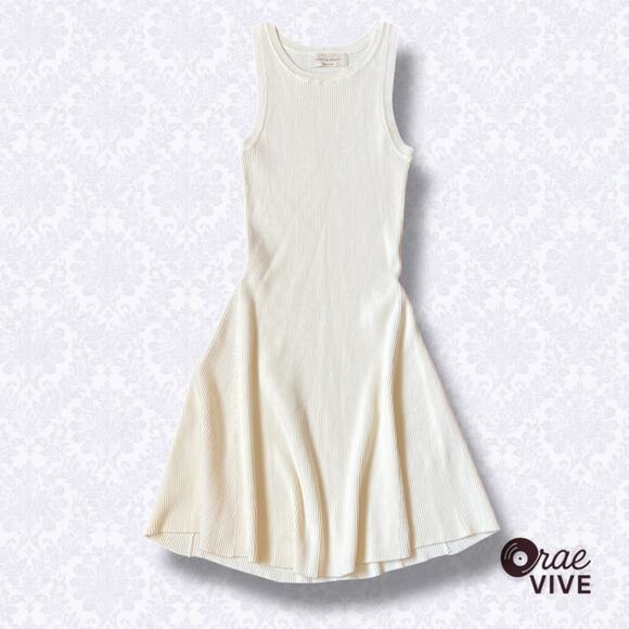 Saints & Hearts Dresses & Skirts - Saints & Hearts Ivory High-Neck Sleeveless Fit & Flare Dress Sz XS